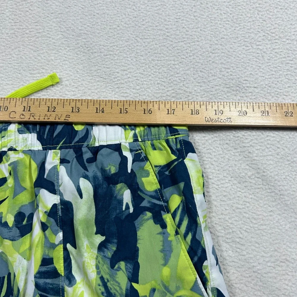 The North Face Class V Shorts Mens L Green Tropical Floral Camo Hiking 7 Inseam